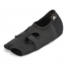 Шкарпетки для йоги Adidas Yoga Socks чорний Уні 20 x 9,8 x 0,4 см (ADYG-30112)