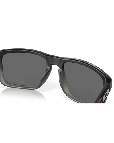 Сонцезахисні окуляри Oakley Holbrook Troy Lee Designs Black Fade/Prizm Black (OO9102-Z055)