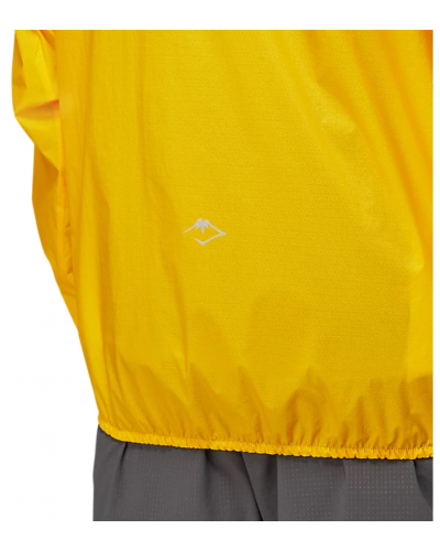 Чоловіча куртка для бігу Asics FUJITRAIL JACKET (2011B896-803) жовтий колір, розмір M