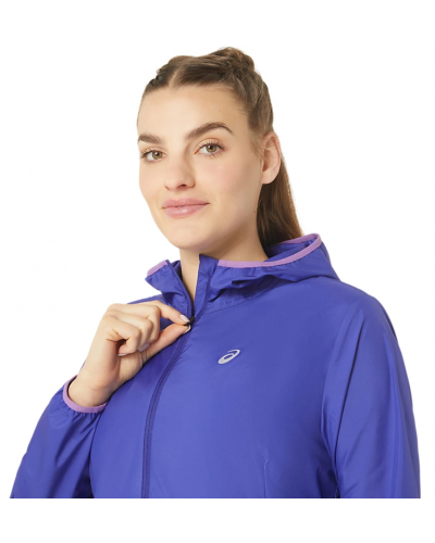 Жіноча куртка для бігу Asics ICON LIGHT PACKABLE JACKET (2012C861-400) синій колір, розмір XS