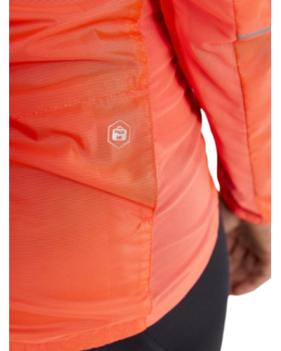 Жіноча велокуртка Craft Essence Light Wind Jacket Women (1908792-825000)