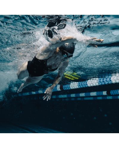 FORM Smart Swim 2 PRO - Преміум-окуляри для плавання з дисплеєм доповненої реальності