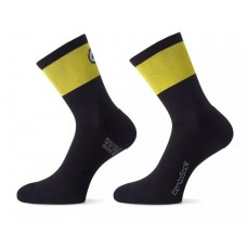 Носки ASSOS Cento Socks Evo 8 Volt Yellow (13.60.656.33)