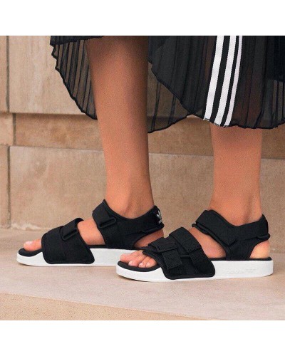 Женские спортивные сандалии Adidas Adilette