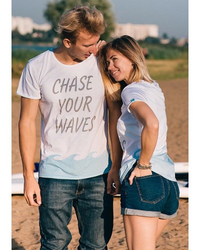 Женская футболка Chase Your Waves